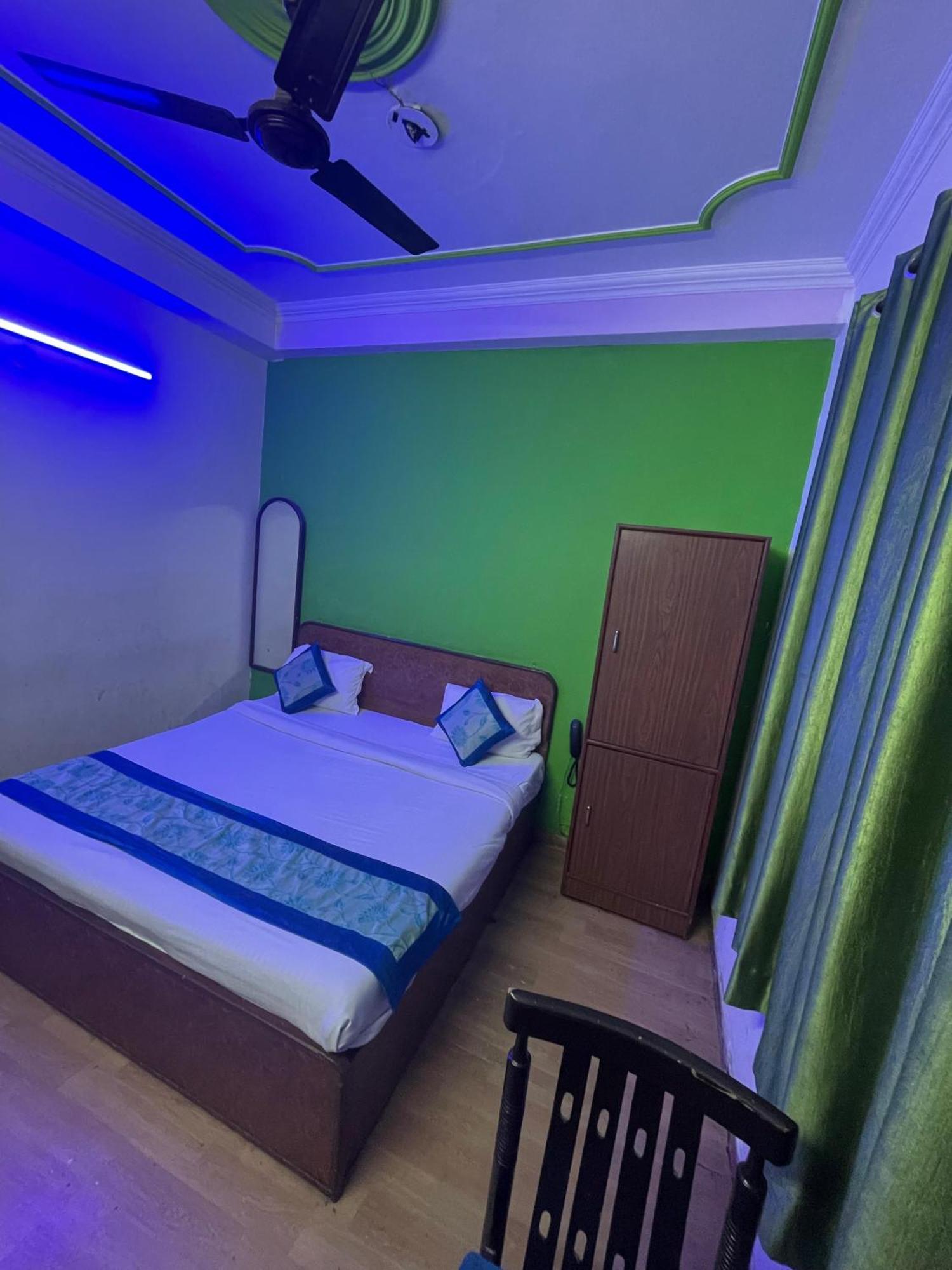 Hotel S R Plaza At Delhi Airport Nowe Delhi Zewnętrze zdjęcie