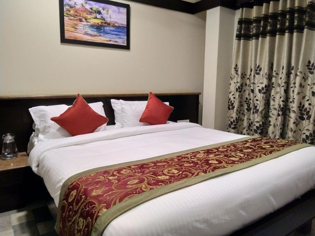 Hotel S R Plaza At Delhi Airport Nowe Delhi Zewnętrze zdjęcie